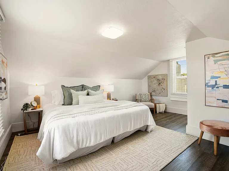1009 Sacramento St — Photo 17