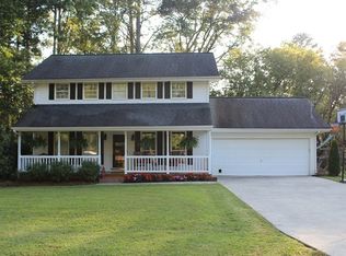 2603 W Lake Park Dr, Rocky Face, GA 30740