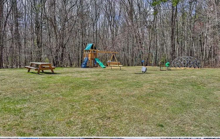40 Fieldstone Dr #40 — Photo 23