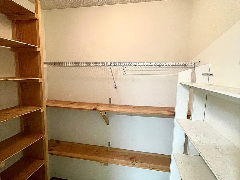 121 N Muscatel Ave #A — Photo 18