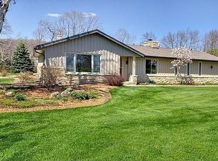 3242 Upper Woodland Dr, Colgate, WI 53017