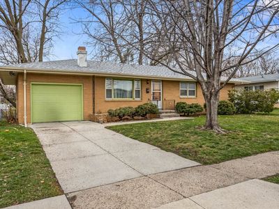 2800 Sampson St, Des Moines, IA, 50313