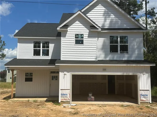 232 Prince Charles Dr, Fayetteville, NC 28311