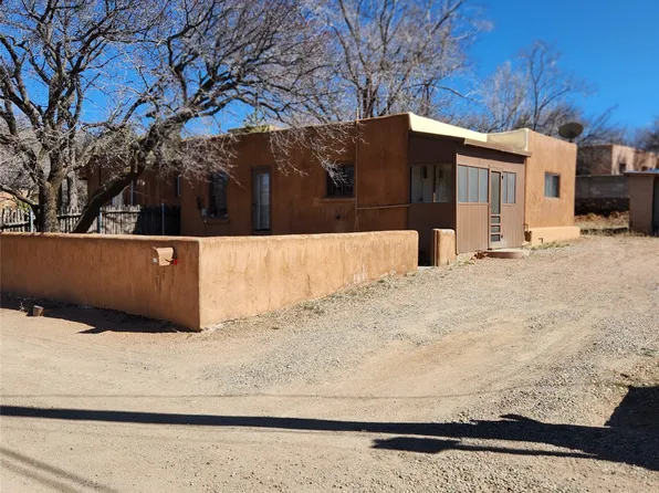 910 Don Miguel Pl, Santa Fe, NM 87505