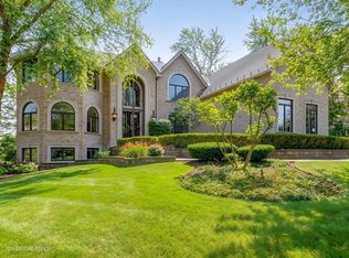 14 Ambriance Dr, Burr Ridge, IL 60527