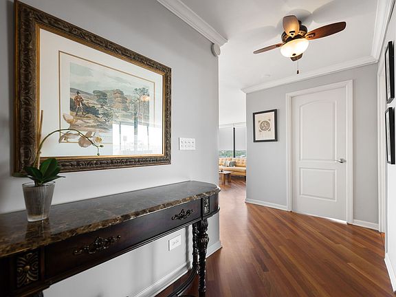 2nd image of 5455 N Sheridan Rd APT 1212