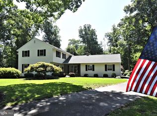 2125 Upper Ridge Rd, Green Lane, PA 18054