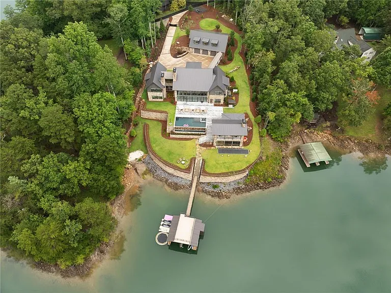 725 Rocky Point Dr — Photo 144
