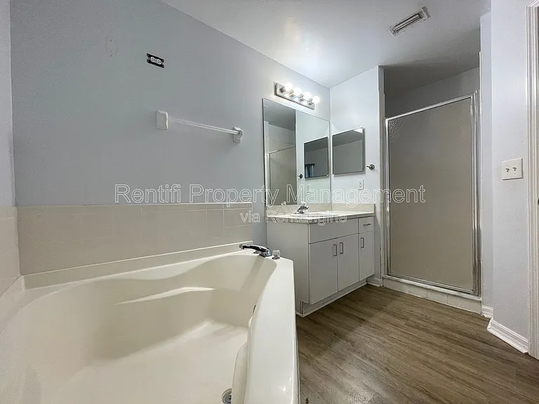 11495 Forest Mere Dr — Photo 12