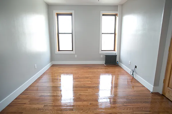 Rented by The Syper Group | media 15