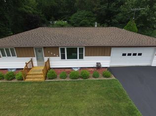 7588 W State Route 25, Mentone, IN 46539