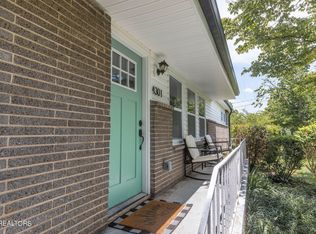 4301 Strolling Dr, Knoxville, TN 37912