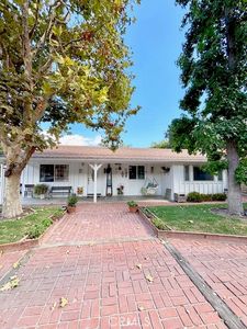 24106 Cross St, Santa Clarita, CA, 91321
