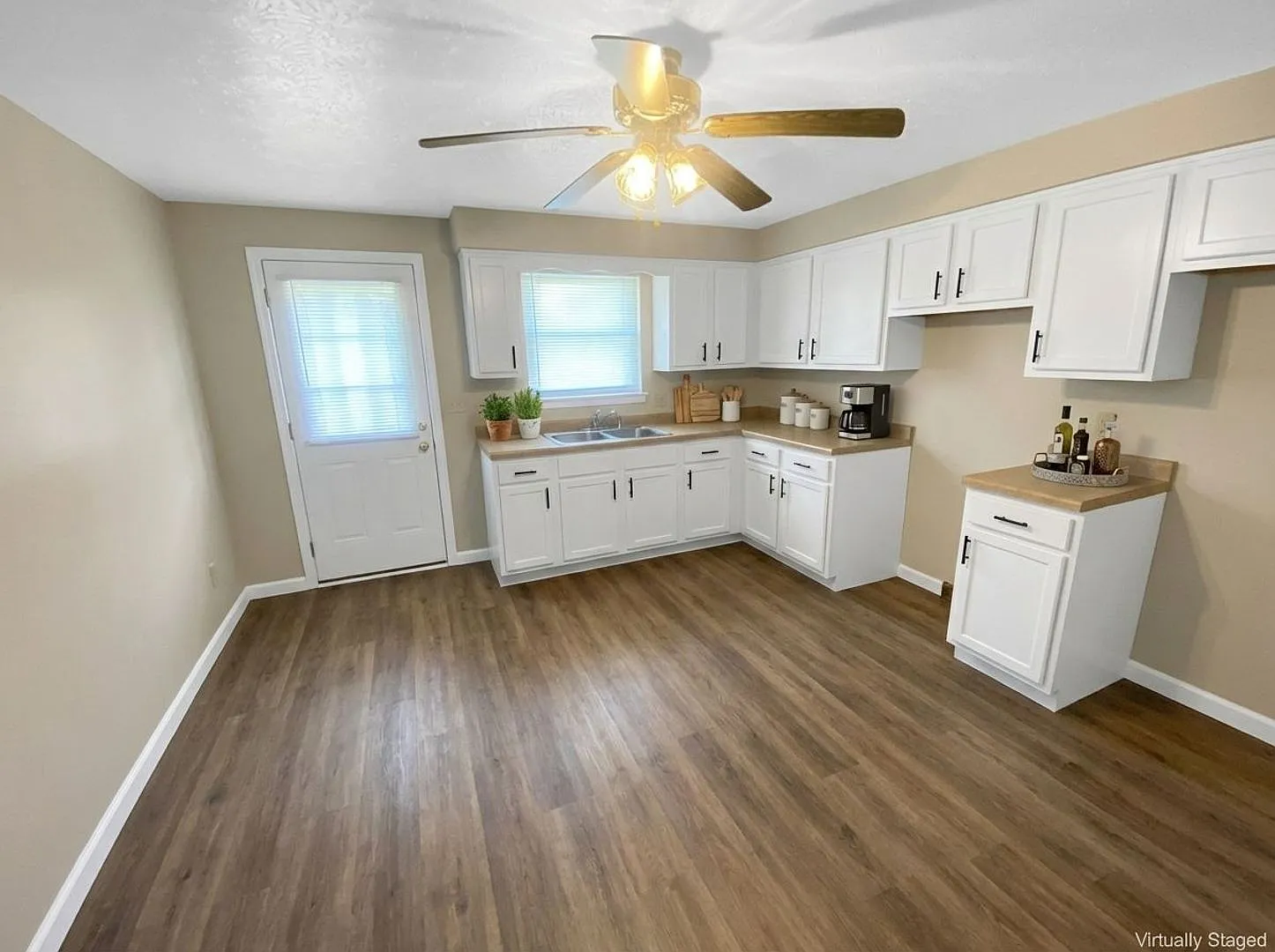 Fountain City Apartments — Photo 3