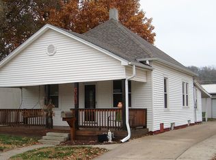 6043 Meade St, Saint Joseph, MO 64504