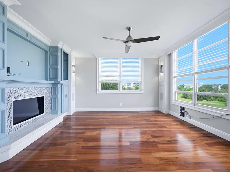 2901 S Palm Aire Dr — Photo 12
