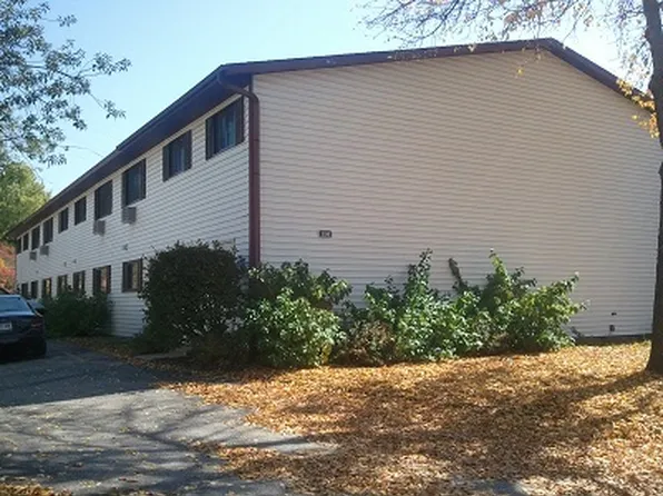 1104 10th Ave N