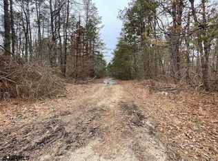 Perry St, Buena, NJ 08310