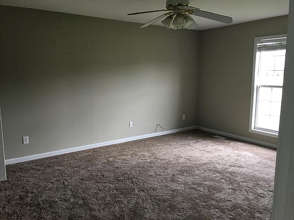2nd image of 2900 Pipkin Hills Dr