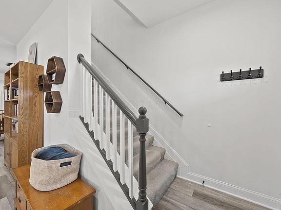 4th image of 1219 Berkeley Rd