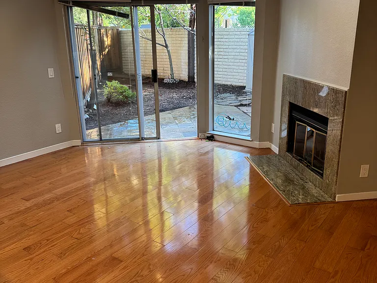 727 Loma Verde Ave #A — Photo 7