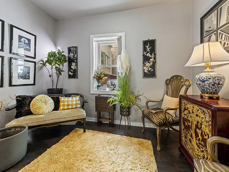 2734 W 18th St #1R — Photo 11
