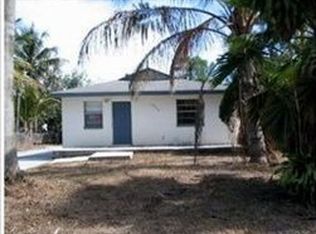 15020 Maple Tree Dr, Naples, FL 34114