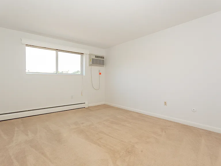 64 Main St #52B — Photo 5