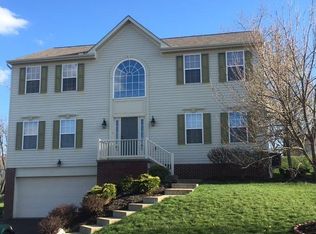 1878 Pioneer Dr, Sewickley, PA 15143
