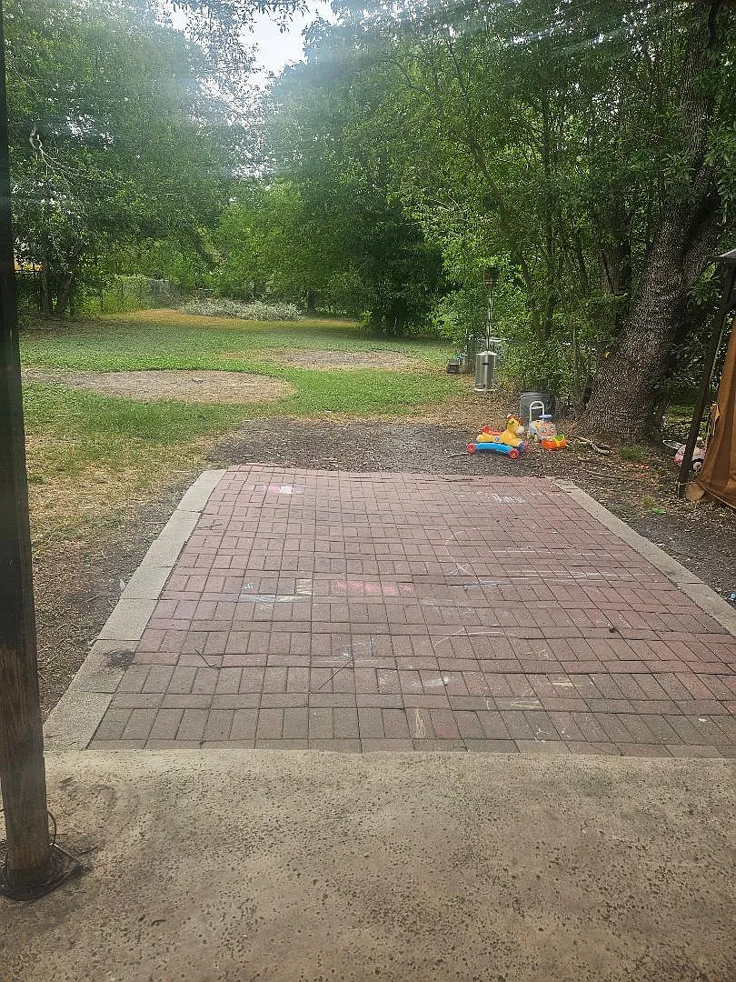 2 bed, $1,250 — Photo 1