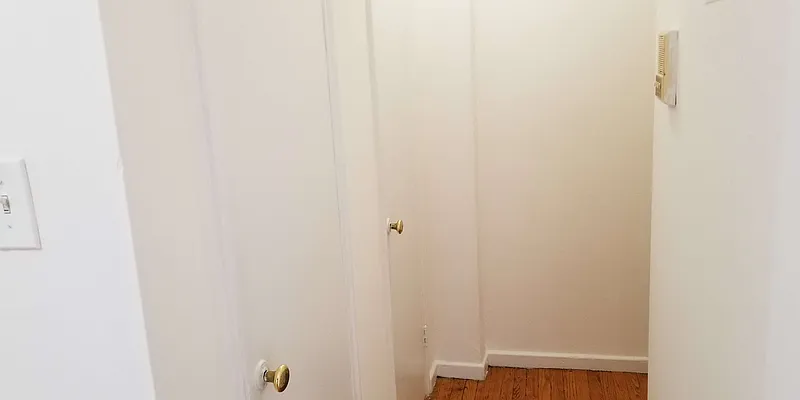 Rented by null | media 42