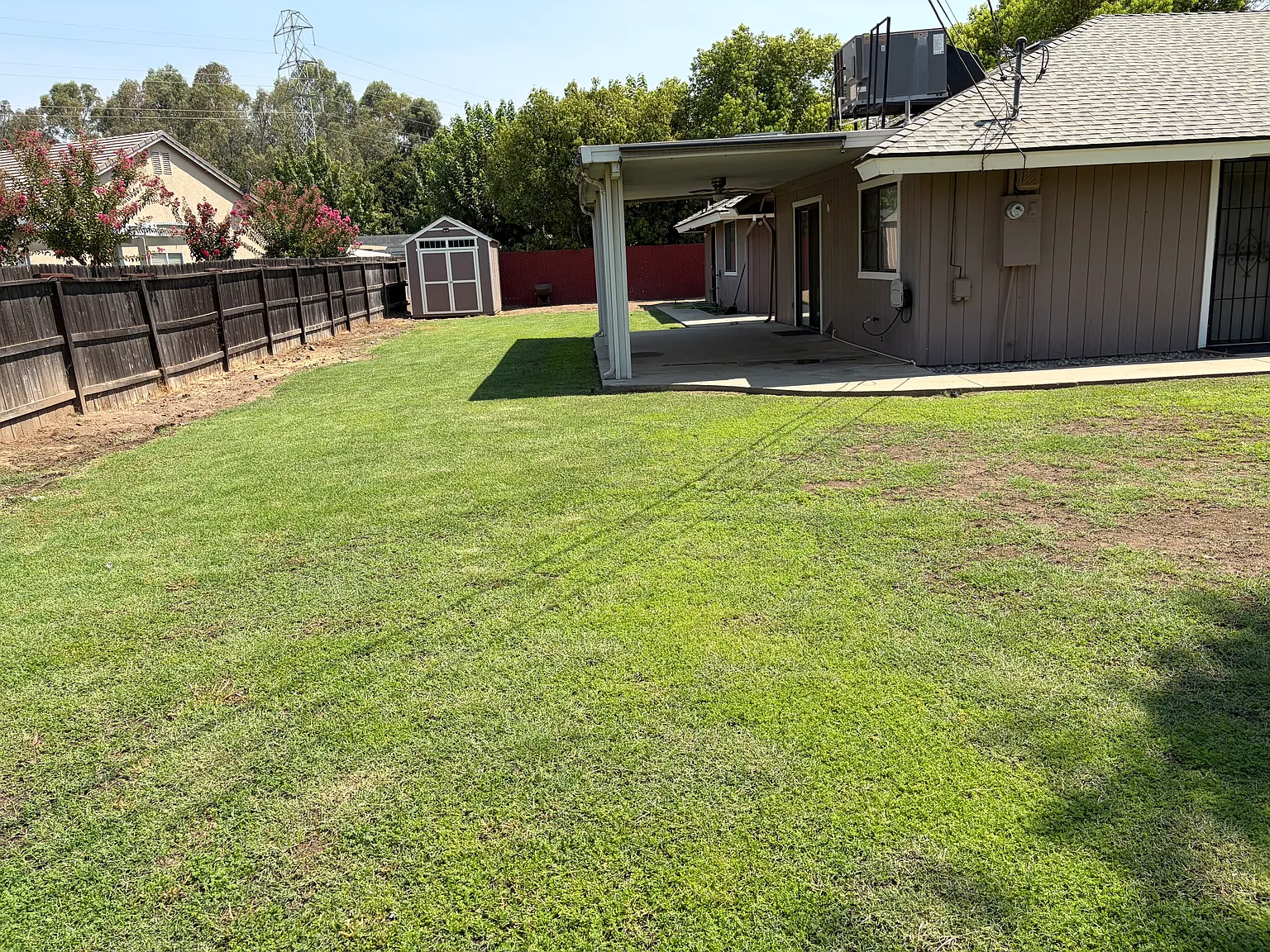 4 bed, 2100 sqft, $2,600 — Photo 2