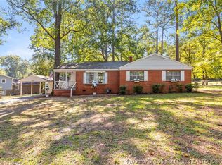 1302 Calla Cir, Fayetteville, NC 28303