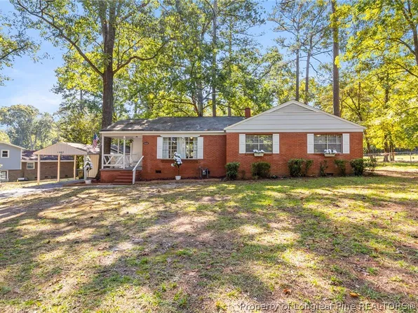 1302 Calla Cir, Fayetteville, NC 28303