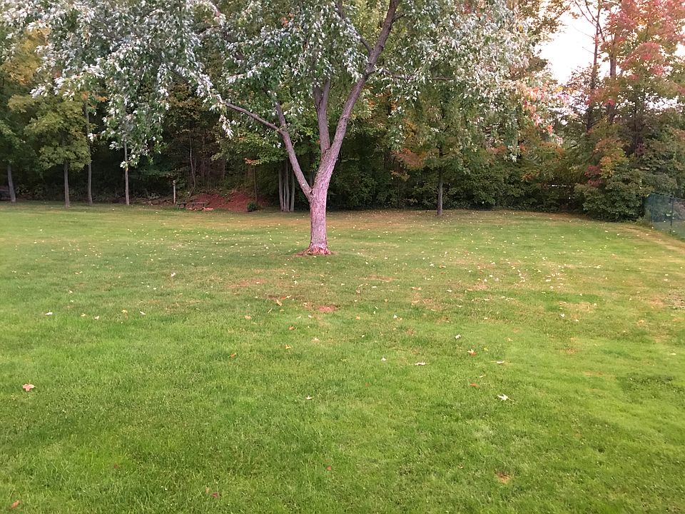 2nd image of 6011 Slocum Rd
