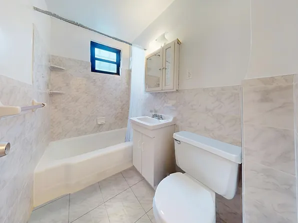 225 East 26th Street image 4 of 4