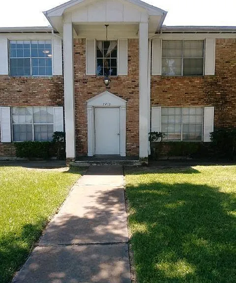 7213 Beechnut St — Photo 1