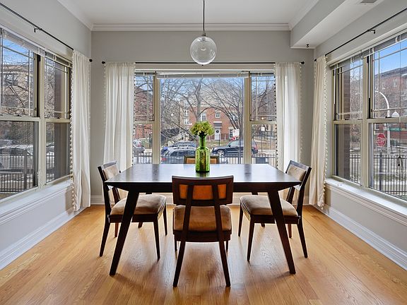 4th image of 4455 N Magnolia Ave APT 1