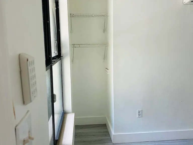 844 NW 3rd Ave #B — Photo 8