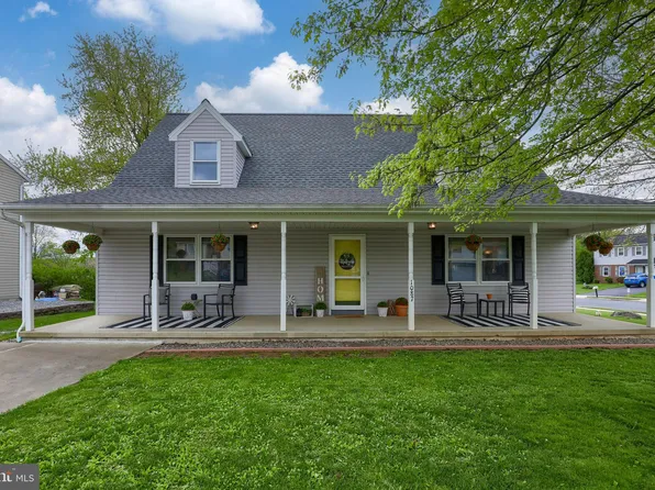 1087 Holly Ln, Denver, PA 17517