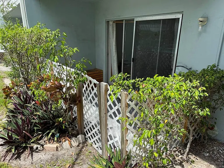 4251 NW 5th St #125 — Photo 13