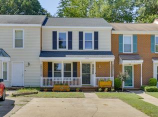 2405 Rennie Dr, Virginia Beach, VA 23454