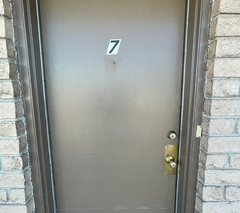 1st image of 2205 College St APT 7