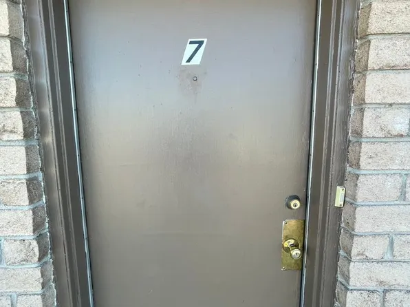 col-2205, 2205 College St APT 7, Las Cruces, NM 88001