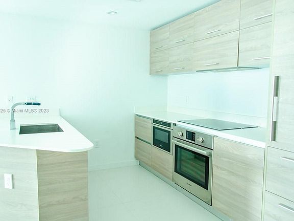 3rd image of 1300 S Miami Ave #1409