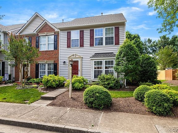 3rd image of 5309 Golf Villa Ln