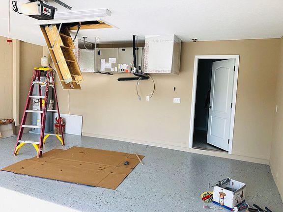 3rd image of 40 Primrose Ln