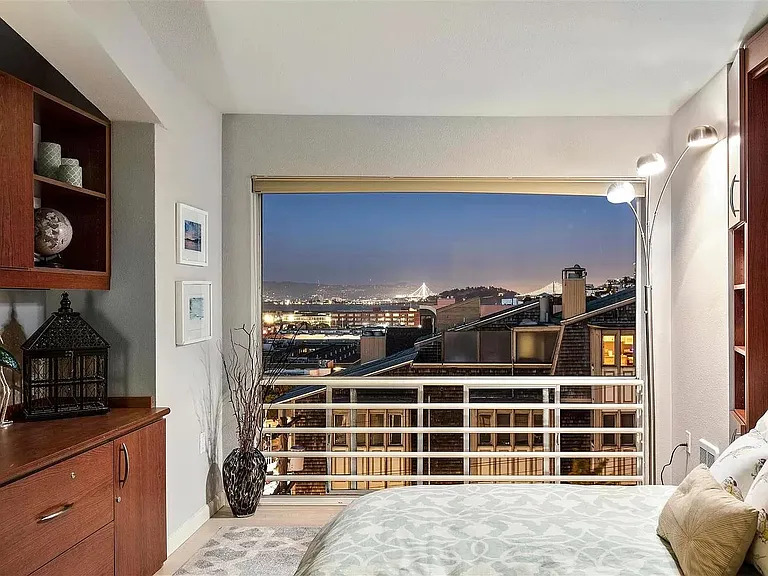 2555 Leavenworth St #303 — Photo 47