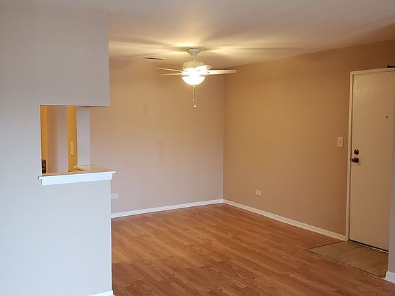 3rd image of 1424 Stonebridge Cir Unit L-5