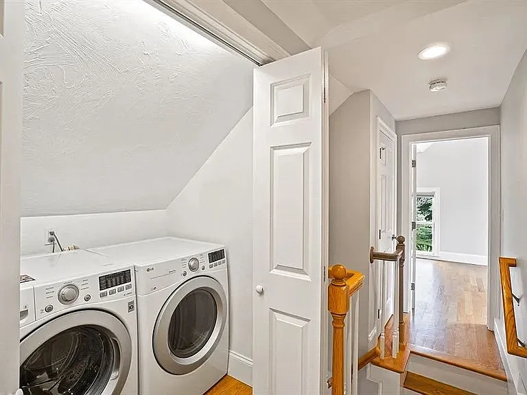 206 Winthrop St — Photo 14